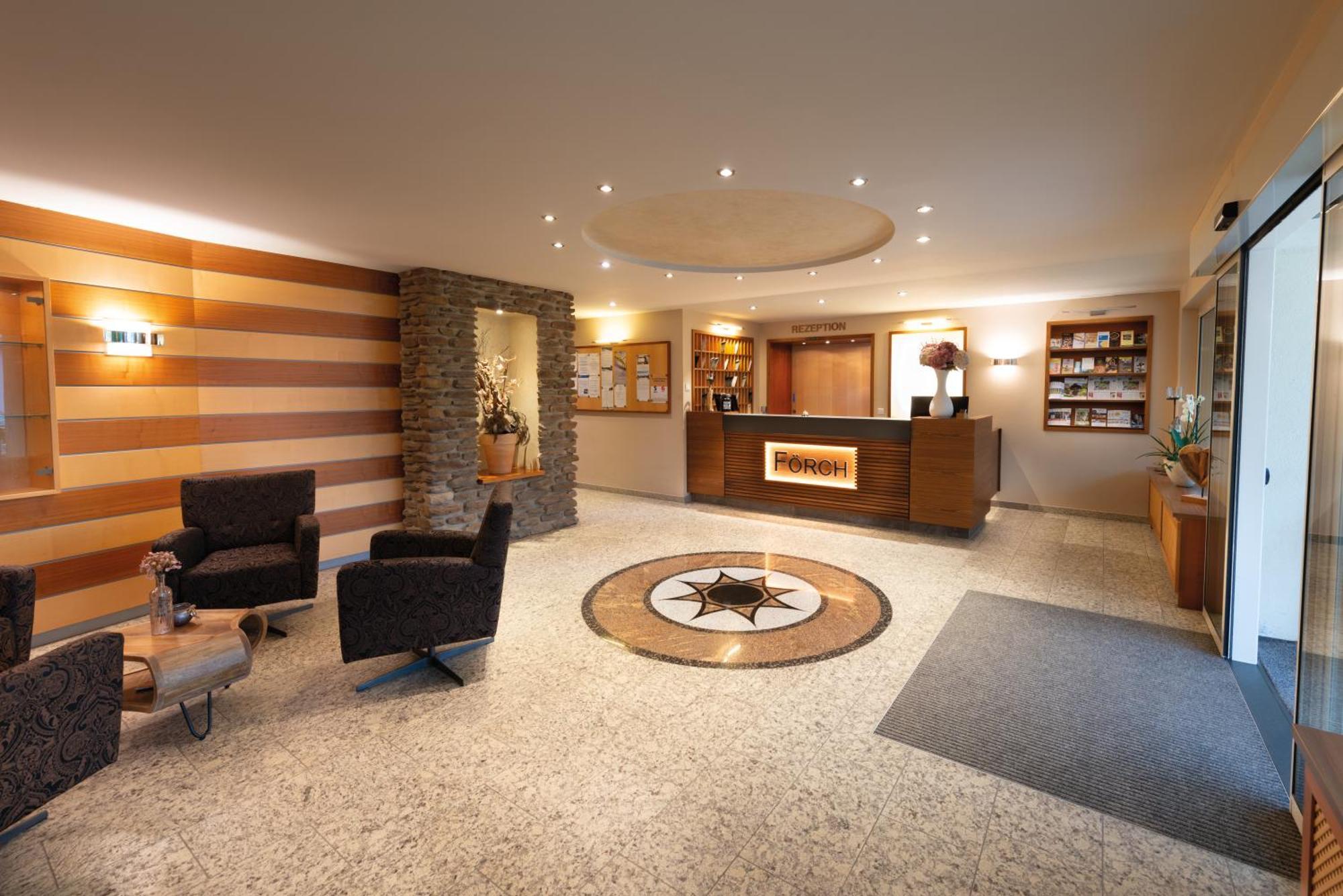 Kur- Und Wellnesshotel Foerch バート・ヴェリスホーフェン エクステリア 写真
