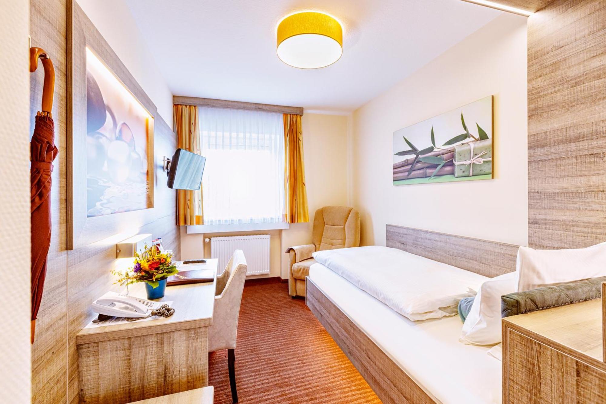 Kur- Und Wellnesshotel Foerch バート・ヴェリスホーフェン エクステリア 写真