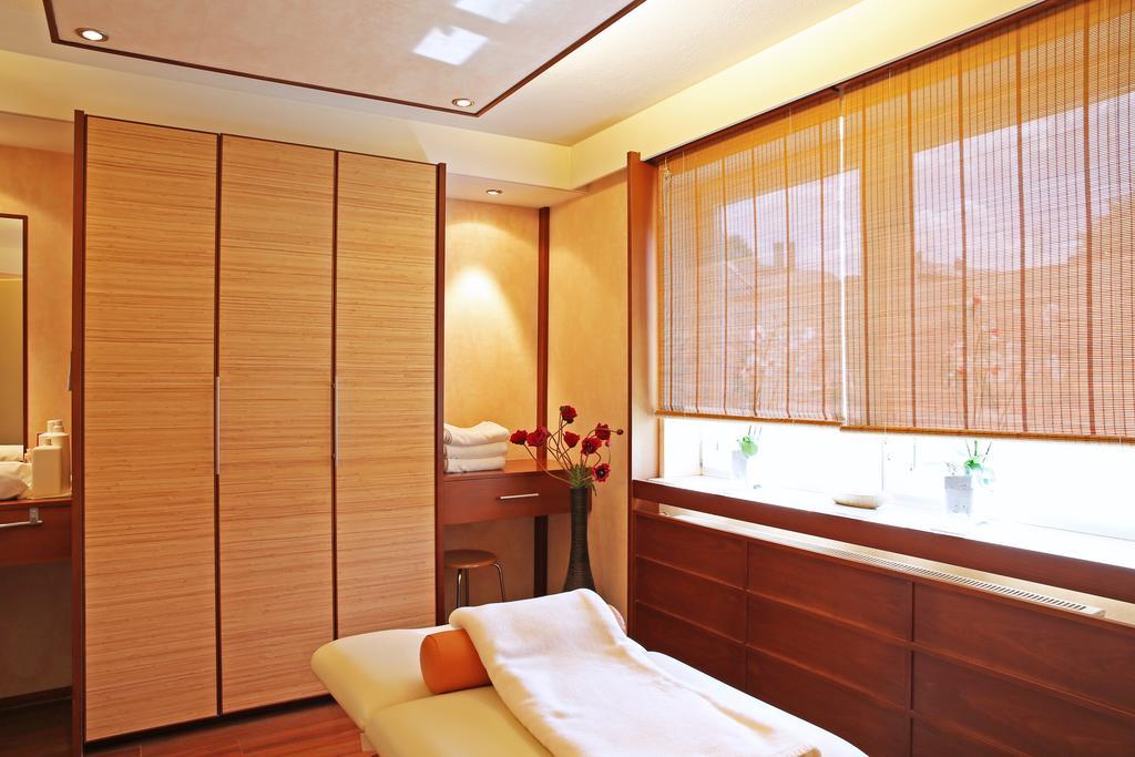 Kur- Und Wellnesshotel Foerch バート・ヴェリスホーフェン エクステリア 写真