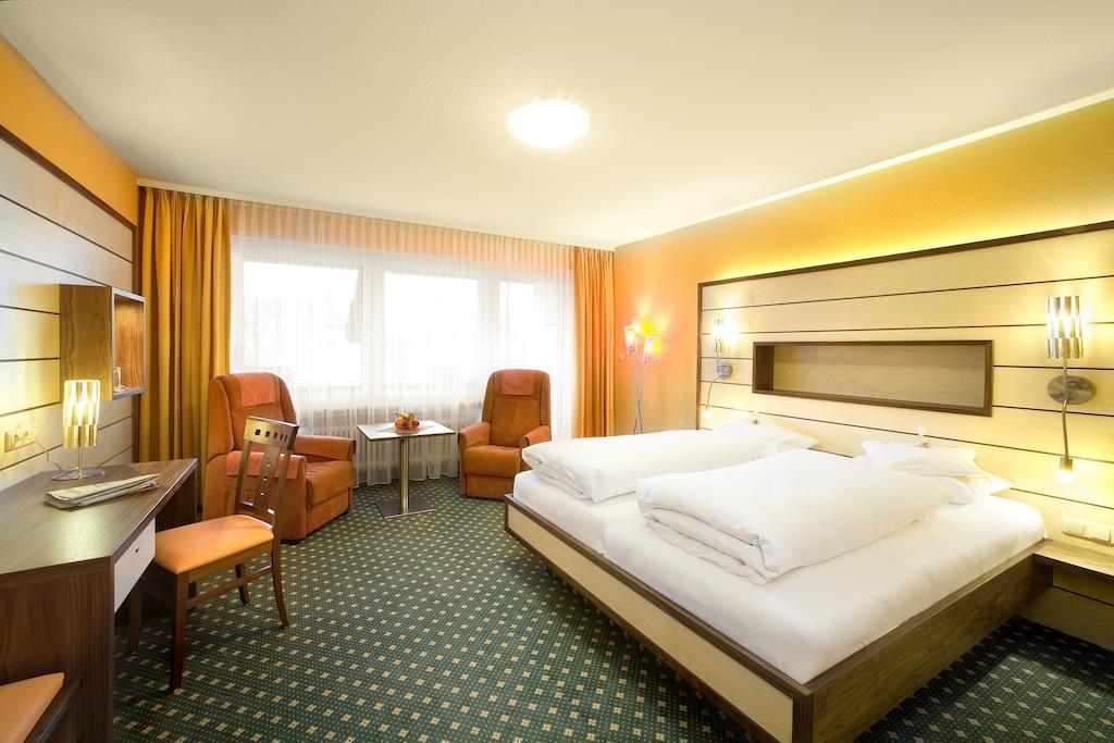 Kur- Und Wellnesshotel Foerch バート・ヴェリスホーフェン 部屋 写真